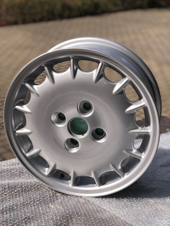 Rover 825 - 16" Velgen gereed voor de ZOMERBANDEN....