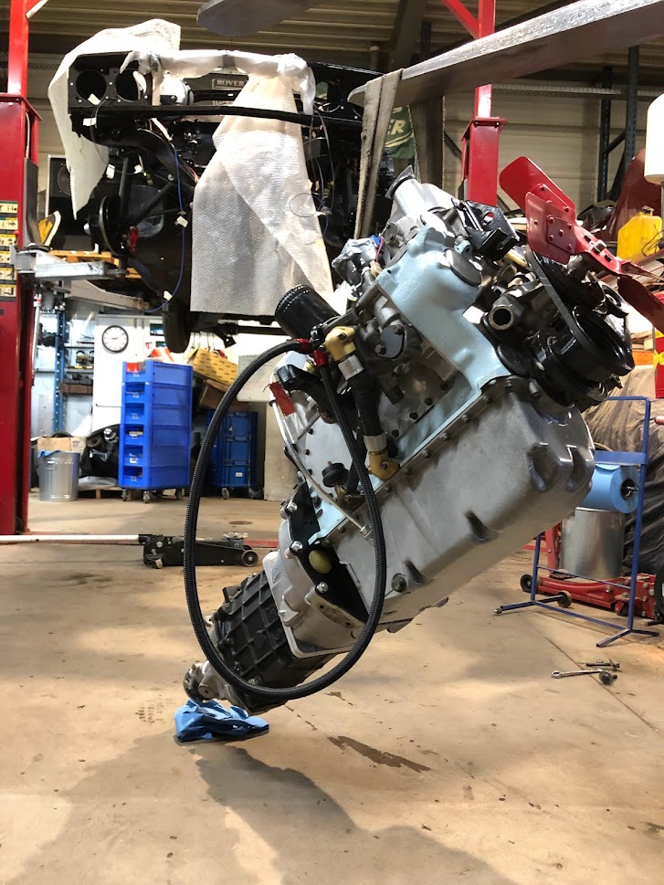 3.5.2022 Huwelijk voltrokken : 2000TC/LT77 - P6 body !