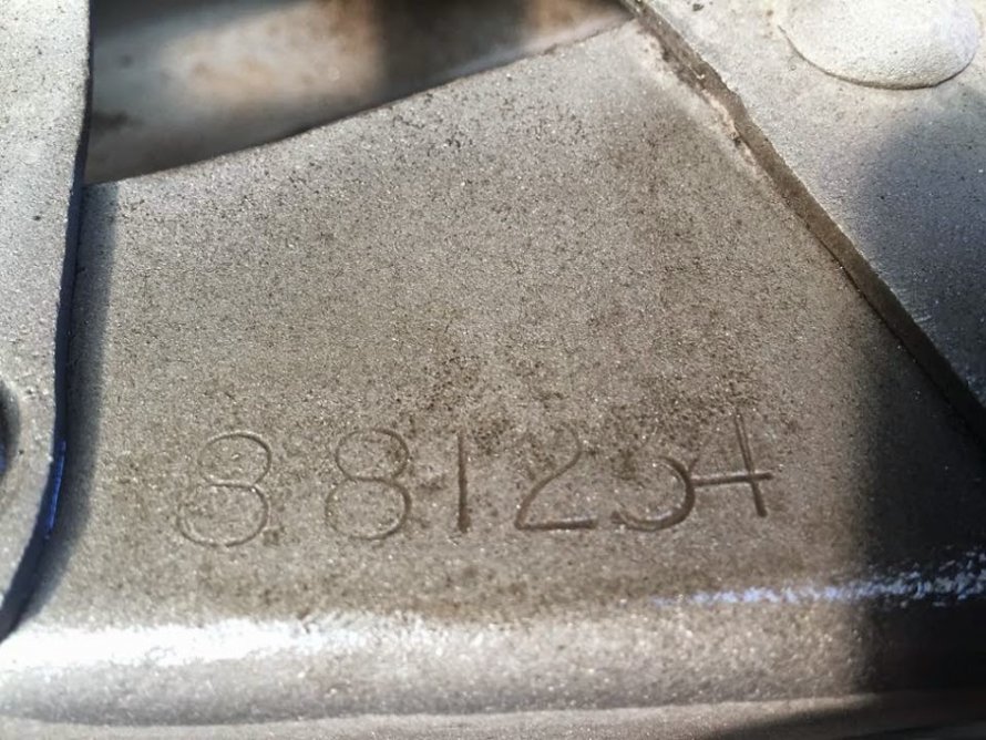 14-4-2015 "chassisnummer verschijnt na stralen !"