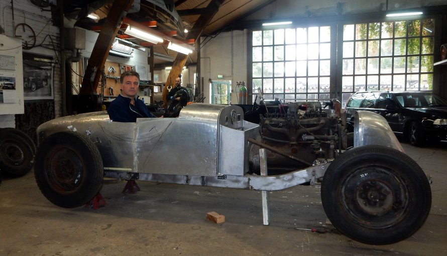 28-09-2015 "zit- en stuurpositie bepalen".................Rover 10 Special