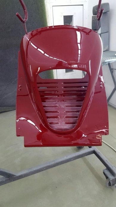 21.09.2016 ook het "neusje" is gespoten  !