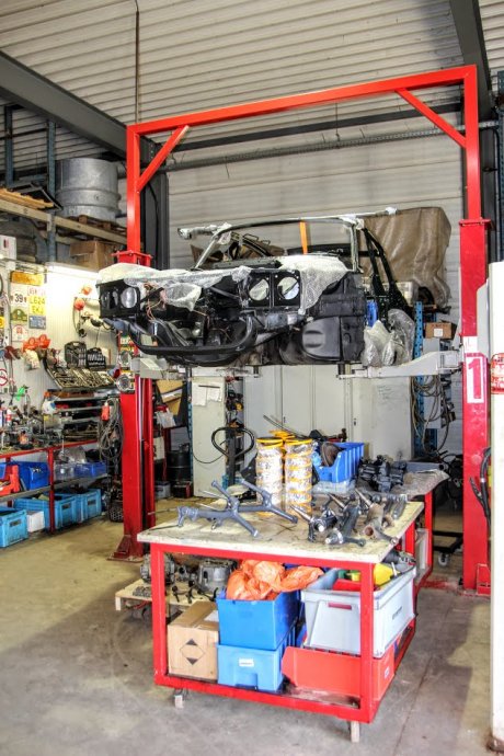 Rover P6 3500 gereed om af te bouwen.....