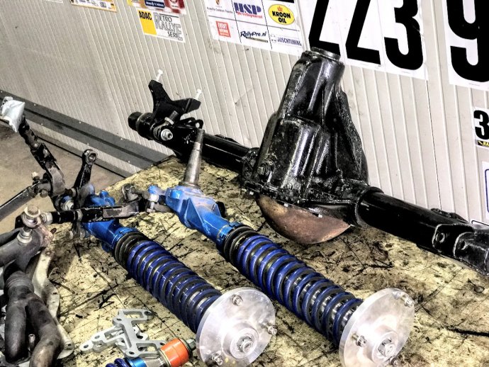 Rover SD1 ophanging/veren/achteras